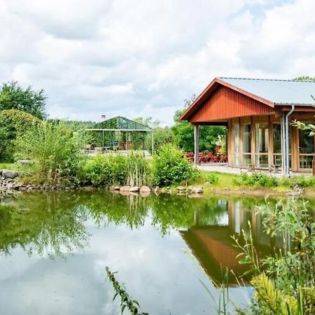 Bed and Breakfast Kontakta Liselotte Abel Vessigebro Exterior foto